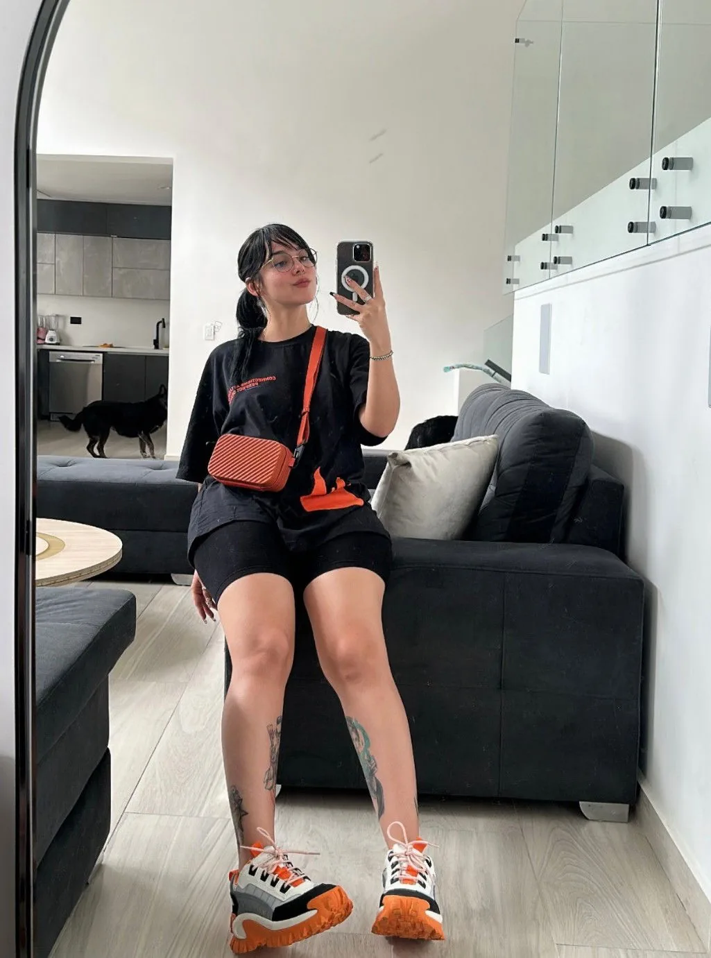 Emmabutt - Escort Glasgow