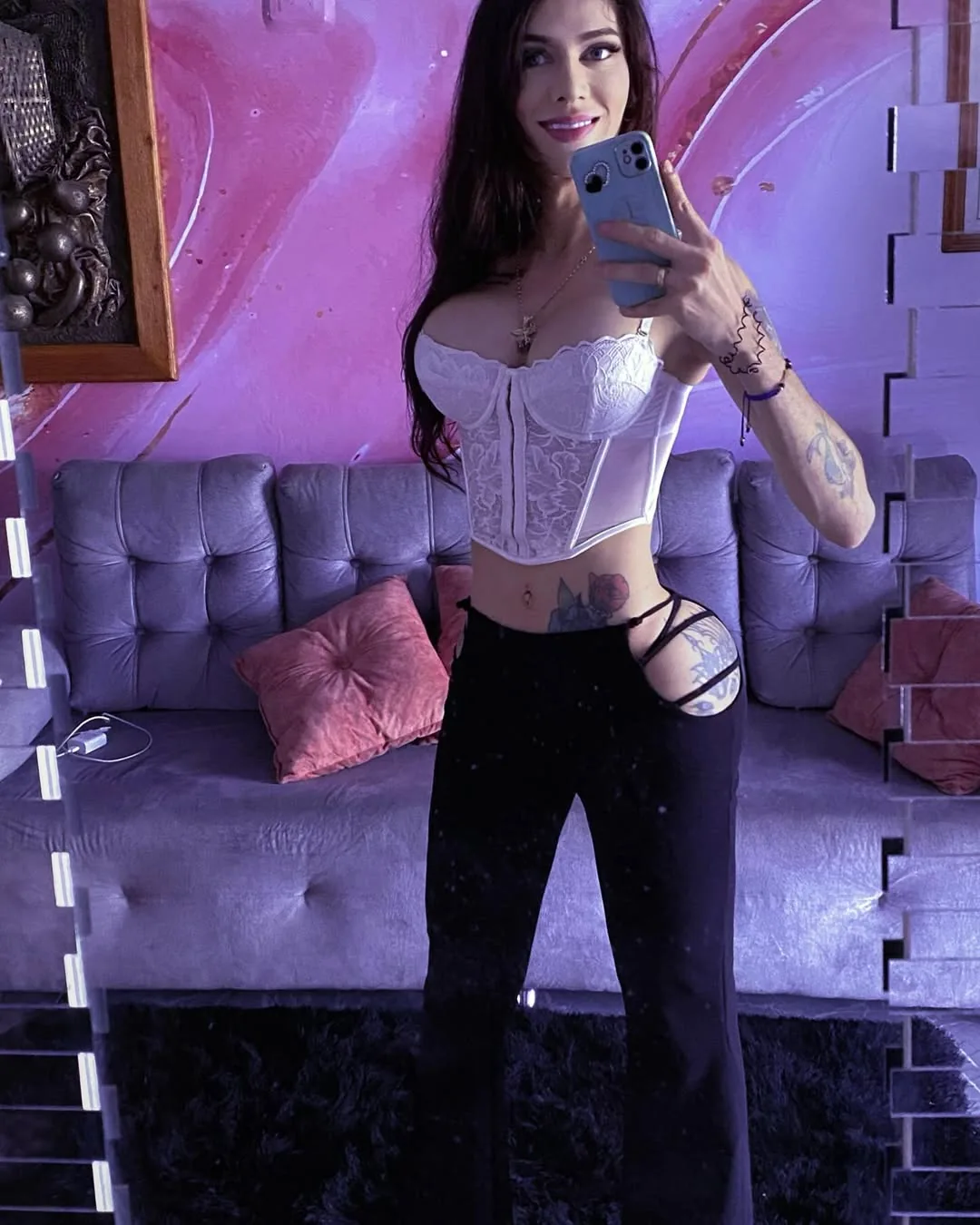 Nicole - Escort Glasgow